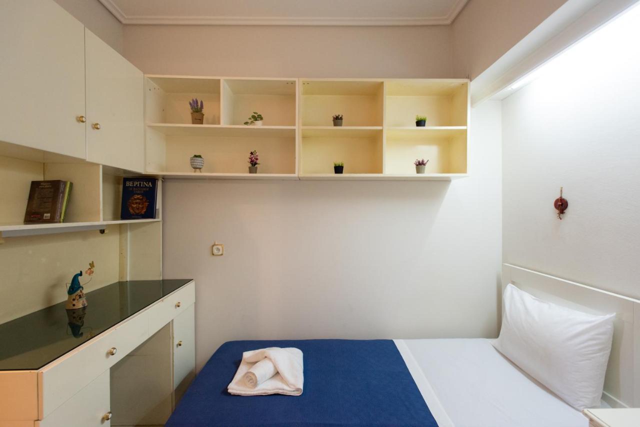 Hector'S Flisvos Apartment Athena Bagian luar foto